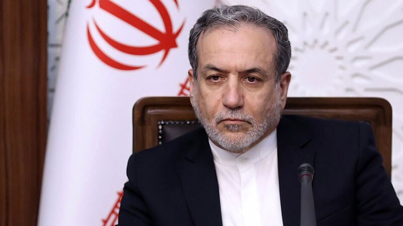 عراقچی: پاسخ نامۀ ترامپ را در روز‌های آینده می‌دهیم