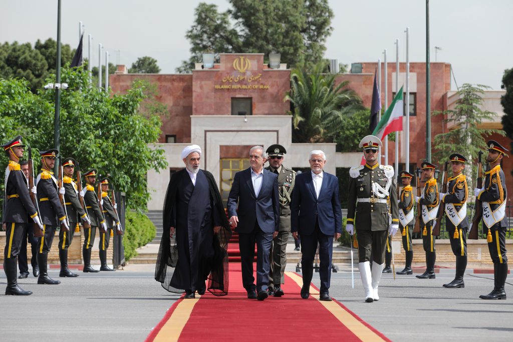 ارتباط ما با آذربایجان ریشه در پیوندهای تاریخی، فرهنگی و اجتماعی دارد – جمهورآنلاین