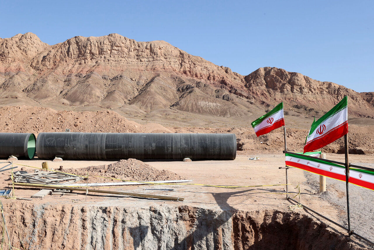 پیشرفت فاز نخست پروژه انتقال آب دریای عمان به اصفهان به ۹۰ درصد رسید – جمهورآنلاین