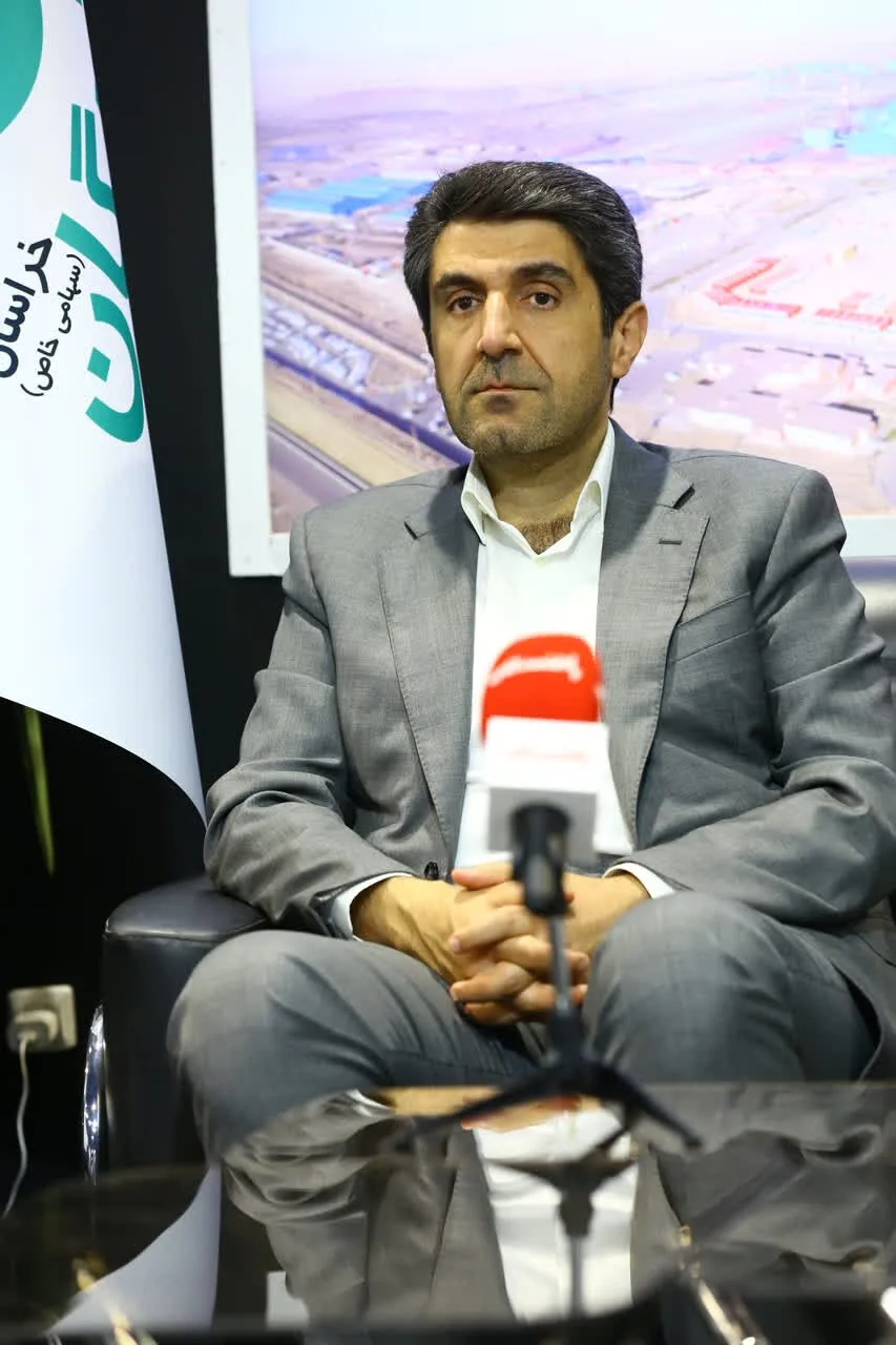 چند نرخی بودن دلار، بلای جان تولیدکنندگان – جمهورآنلاین