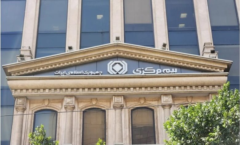 به گزارش ریال آنلاین به نقل از صنایع خودرو: بررسی اخبار در روزهای اخیر نشان میدهد که ظاهرا کمیتهای در صنعت بیمه وجود دارد به نام «کمیته ارزیابی عملکرد کارکنان کلیدی» و عملکرد این کمیته سبب شده که تمرکز رسانههای تخصصی و عمومی به صنعت بیمه بیشتر شود، کمیتهای که برخی اعضای هیات عامل بیمه مرکزی عضو آن هستند و در مورد جزئیات عملکرد و تخلفات احتمالی از اعضای هیات مدیره شرکتهای بیمه سوال میکنند.