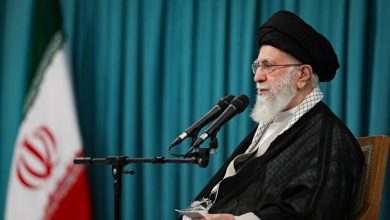 رهبر انقلاب: آمریکایی‌ها بدانند ملت ایران تسلیم‌شدنی نیست
