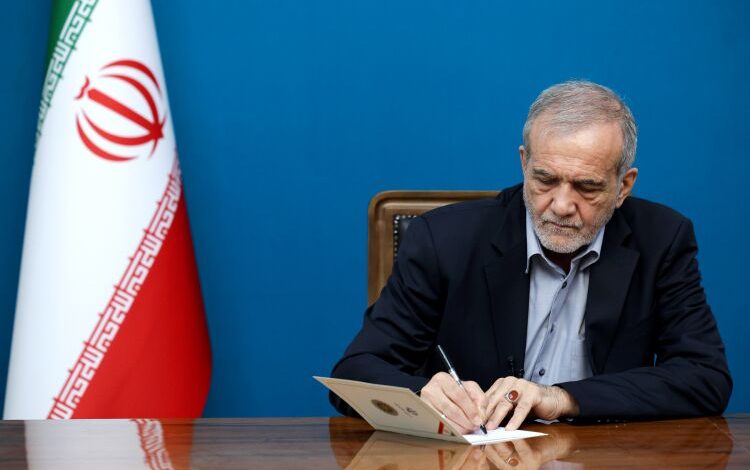 پزشکیان: همچنان معتقدیم که پنجره دیپلماسی باز است