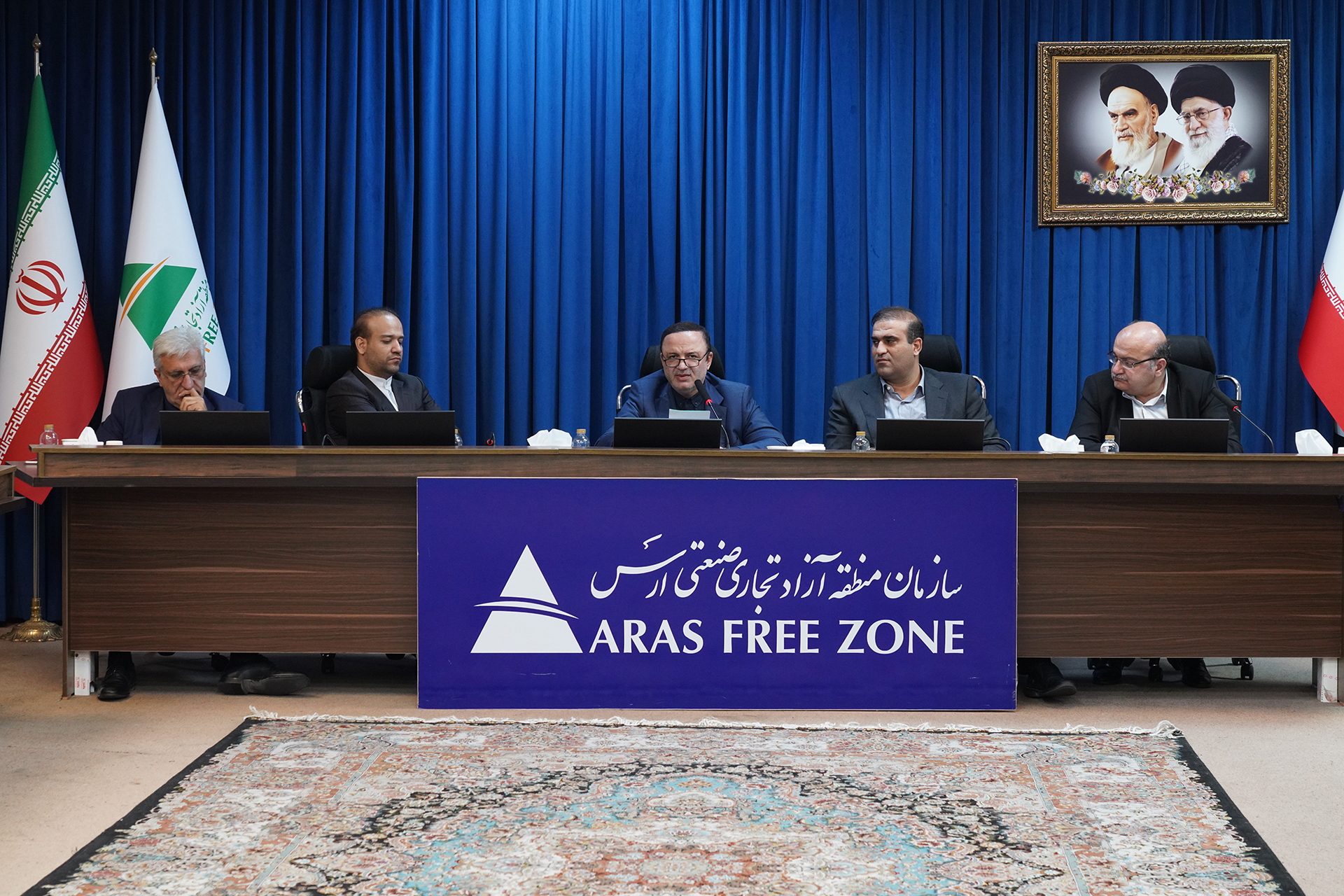 دبیر شورایعالی مناطق آزاد: حل مشکلات فعالین اقتصادی ارس در اولویت است – جمهورآنلاین