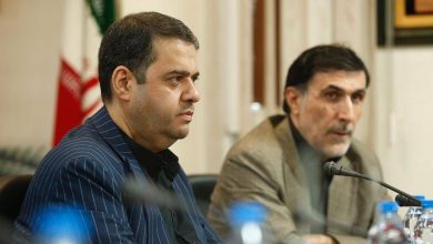 به گزارش ریال آنلاین: در مراسمی با حضور  توسلی امور شرکت‌ها و نها‌های مالی بانک کشاورزی، سید حمید سیدی عضو هیأت مدیره بانک کشاورزی، آرش جهانگیرزاده مدیرعامل شرکت مهر۷۸، نصرالله انصاری مدیرکل حراست بانک کشاورزی، علی‌اکبر افخمی به عنوان مدیرعامل بزرگترین زنجیره تولید تخم مرغ کشور معرفی شد و از خدمات علی تقوی‌فر تقدیر به عمل آمد.