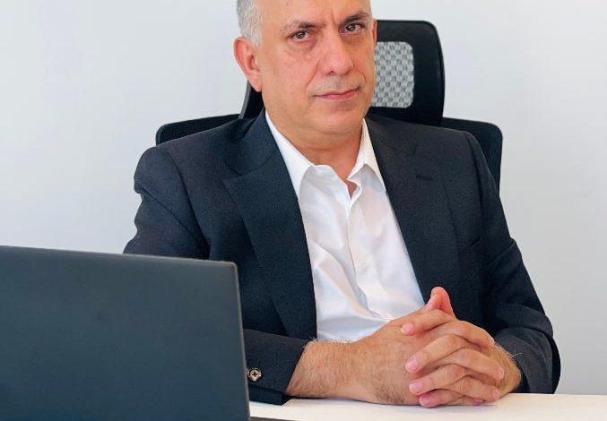 مدیر اجرایی گروه گلدیران: کمبود ارز و قطعی‌های برق باعث کاهش تولید شده است