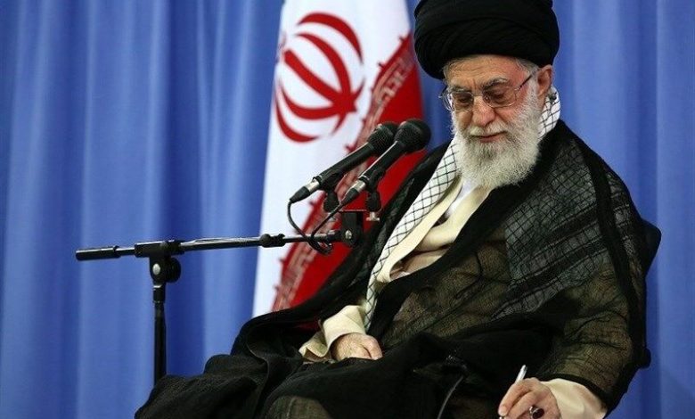 احمدیان و شمخانی به عنوان نمایندگان رهبری در شورای دفاع منصوب شدند