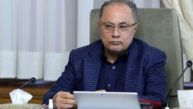 به گزارش ریال آنلاین؛ شهرام دبیری معاون سابق پارلمانی رئیس جمهور در مصاحبه چند روز قبل با “تابناک” به حواشی ایجاد شده در دوران معاونت خود به صورت مبسوط پاسخ داد تا به ویژه برخی از زوایای پنهان برکناری او آشکارتر شود.