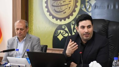 به گزارش ریال آ نلاین به نقل از روابط عمومی سازمان جهاد کشاورزی آذربایجان شرقی،  بهزاد باباخانی در جلسه صندوق بیمه محصولات کشاورزی که با حضور شهرام شفیعی، رئیس سازمان جهاد کشاورزی استان، جواد محمودی، مدیر شعب بانک کشاورزی استان، و جمعی از معاونان و مدیران سازمان برگزار شد با اشاره به نقش پیشگام استان در حوزه‌های مختلف کشاورزی و تأمین امنیت غذایی، اظهار داشت: تلاش‌ها در راستای ارائه خدمات حمایتی به کشاورزان ادامه دارد و نظرات کارشناسی در تصمیم‌گیری‌ها لحاظ خواهد شد.