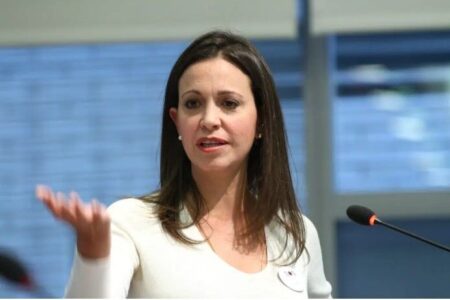 رهبر مخالفان ونزوئلا برنده جایزه صلح نوبل ۲۰۲۵ شد