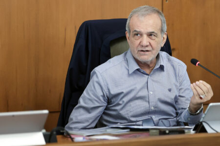 منابع مالی و ارزی کشور نباید در چرخه معیوب واسطه‌گری هدر برود