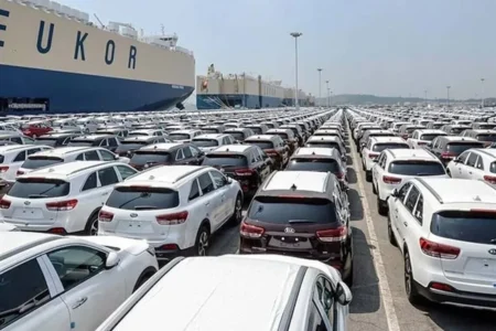 کاهش تعرفه‌های گمرکی خودرو منجر به شکستن انحصار در بازار ‌می‌شود