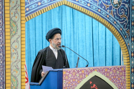 رئیس‌جمهور و دولت را یاری کنیم