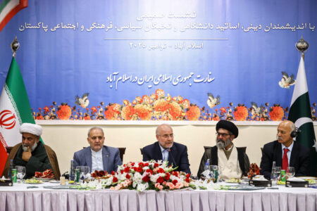 قالیباف: صلح تحمیلی و جنگ تحمیلی استقلال کشورهای مسلمان را هدف قرار داده است