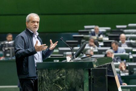 اگر وحدت و انسجام‌مان را حفظ کنیم، هیچ قدرتی نمی‌تواند ما را به زانو دربیاورد