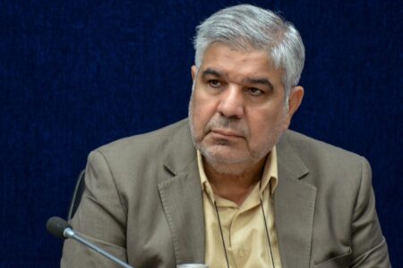 اروند باید به ریل واقعی مناطق آزاد بازگردد