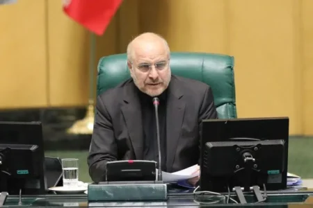 حاج قاسم در دل تهدیدها فرصت می‌دید