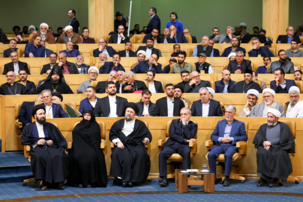 امام خمینی (ره) پیام آور وحدت و انسجام بود