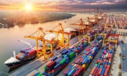 آغاز صادرات اسلب و شمش فولادی به عمان و کویت از خرمشهر