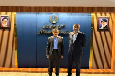 بررسی مسائل آبادان و خرمشهر در نشست مدیرعامل اروند با وزیر کار