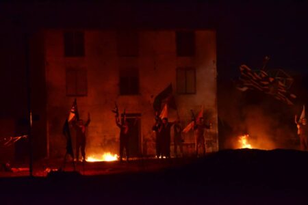 آغاز اجرای نمایش حماسی «ستارگان زمینی» در اروند