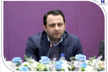 محسن سیفی: بانک صادرات ایران به‌دنبال تعامل راهبردی و پایدار با صنعت پتروشیمی است