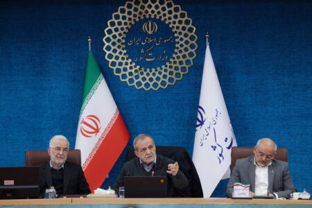 معیشت، آموزش، سلامت و مسکن 4 رکن اصلی برنامه های دولت است