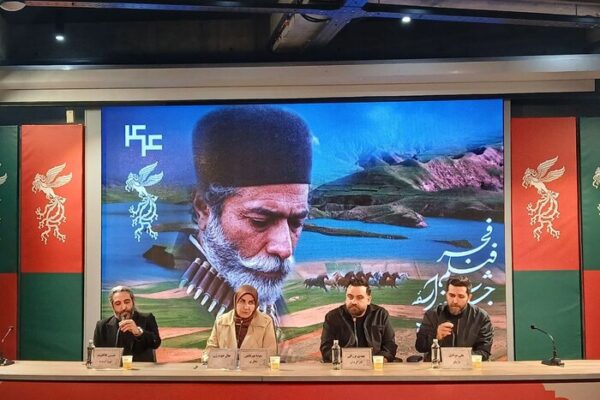 ابهام در «رقص‌باد»، جسارت یک فیلم و ایده‌ای که در «بیلبورد» هدر رفت