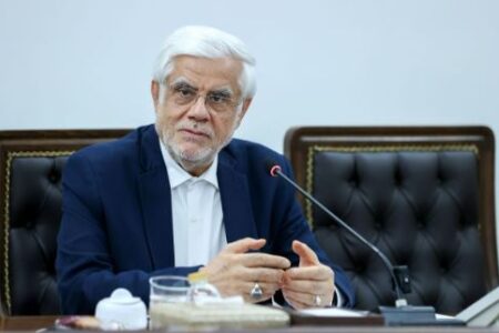 دعوت دکتر عارف از مردم برای حضور در مراسم چهلم جان باختگان حوادث دی ماه