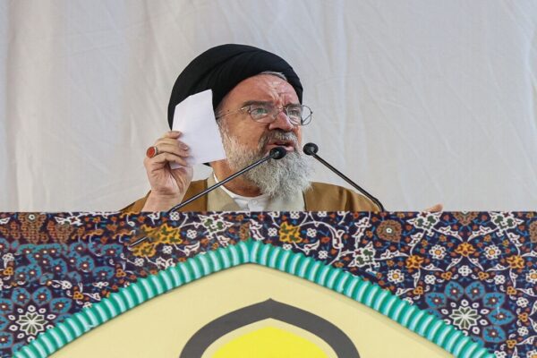 نظام زیربار تعلیق غنی‌سازی نمی‌رود