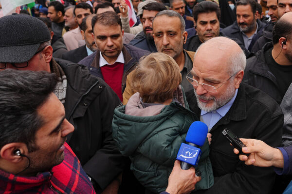 ملت ایران با حضور پرشور در راهپیمایی ۲۲ بهمن، مشت محکمی بر دهان دشمنان زد