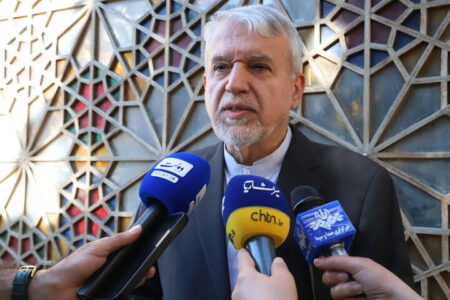 تاسیس «موزه مشاهیر میراث و تمدن ایران» ضروریست