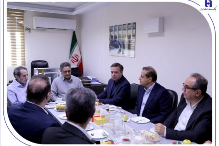 پیشران تأمین مالی توسعه زنجیره سلامت در اقتصاد بازسازی و جهش پساجنگ
