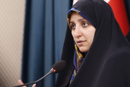 صدور گواهینامه موتورسواری بانوان تا یک ماه آینده