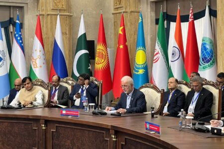 امنیت، پیش‌شرط و زیربنای توسعه پایدار و پیشرفت اقتصادی است