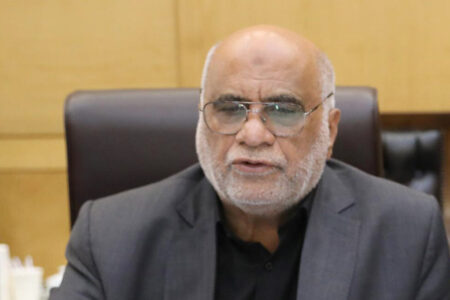 تیم اقتصادی دولت با اقدامات اصلاحی تورم را مهار کند