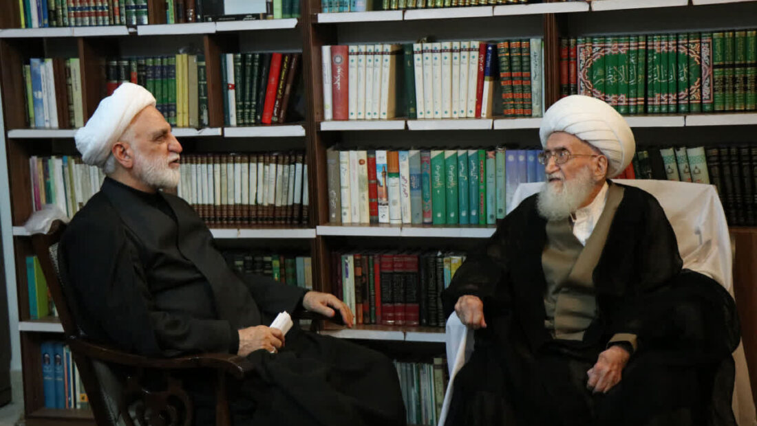 خدشه به وحدت مورد تأکید رهبری، کمک به دشمن است