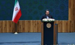 اتابک: ۴۰ درصد از تسهیلات ۷۰۰ همتی به بنگاه‌های کوچک و متوسط پرداخت شد – جمهورآنلاین
