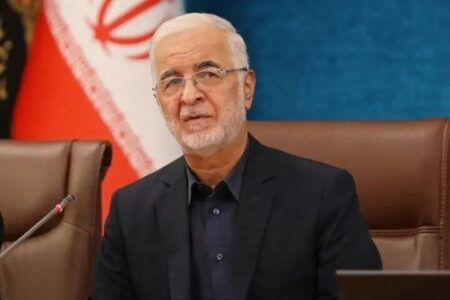 مردم در تشییع رهبر شهید جلوه‌ای بی‌نظیر از  وفاق ملی را به تصویر کشیدند