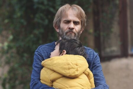 اولین تصویر بابک حمیدیان در «فیل» – جمهورآنلاین