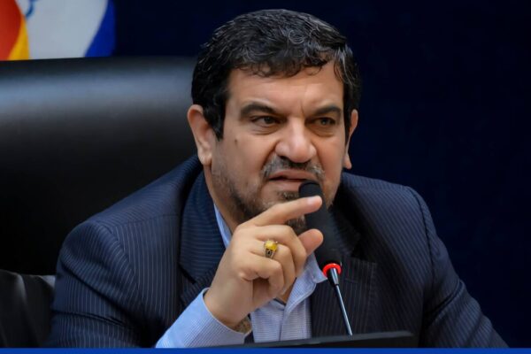پالایشگاه آبادان نماد مقاومت صنعت نفت ایران است