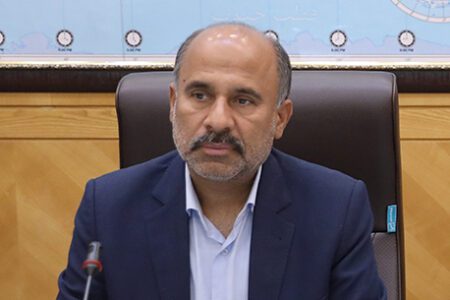 کاهش ارزش ریال، امنیت اقتصادی خانوارها را تهدید می‌کند