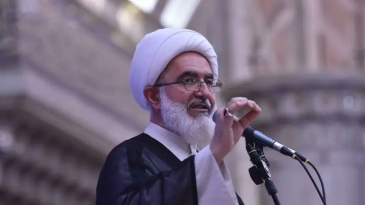 خطیب نماز جمعه تهران: انقلاب ما محصول مکتب عاشورا است